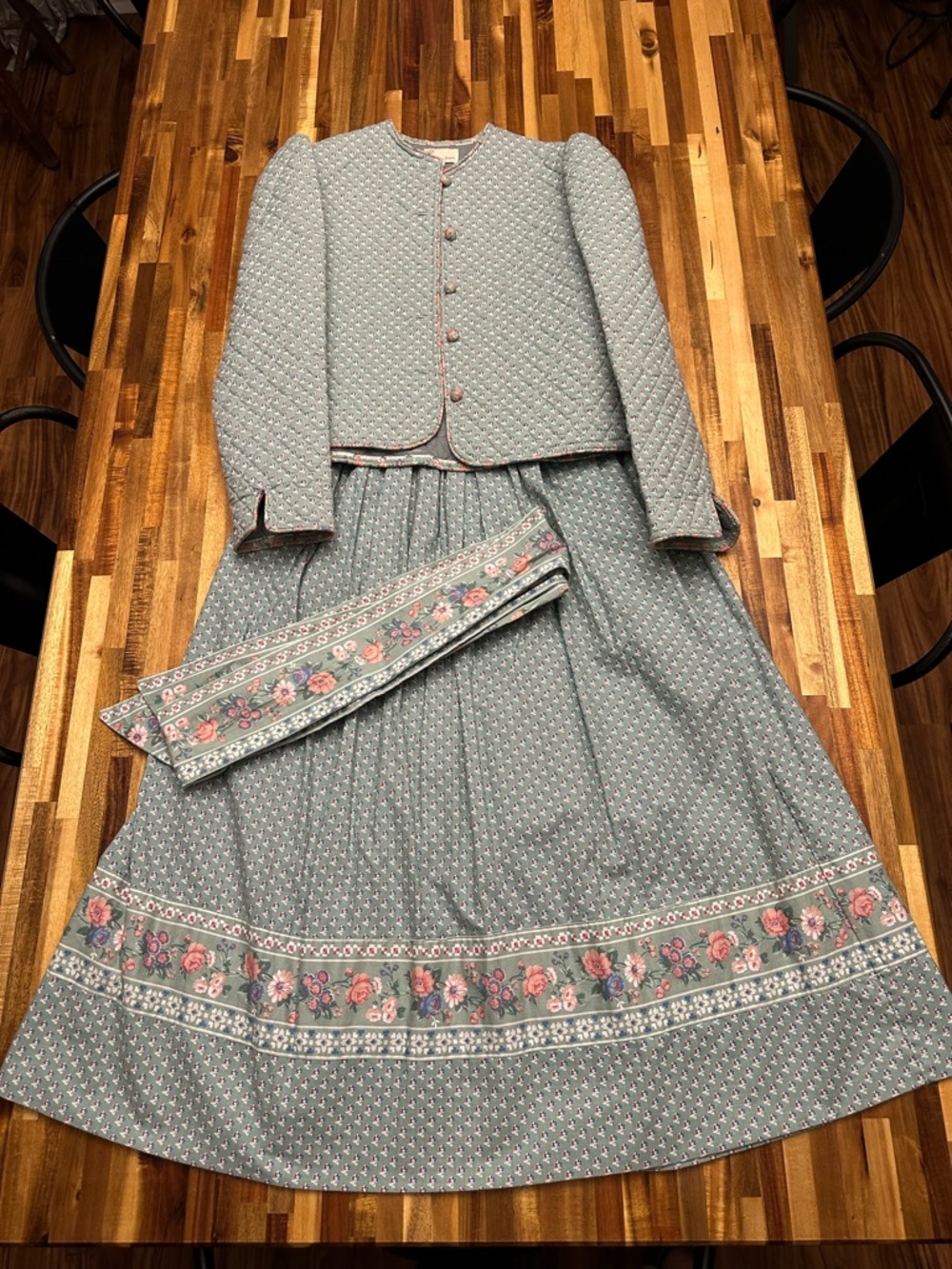 Vera Bradley “Green Mist” Floral Quilted Jacket and Skirt